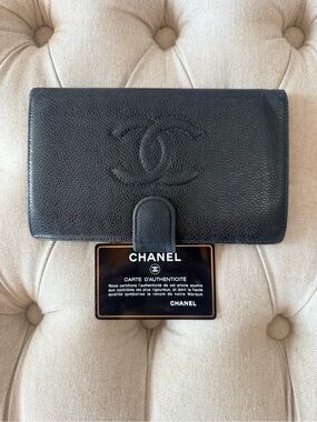 CHANEL Vintage Black Caviar Timeless CC Long Bifold Wallet with Card